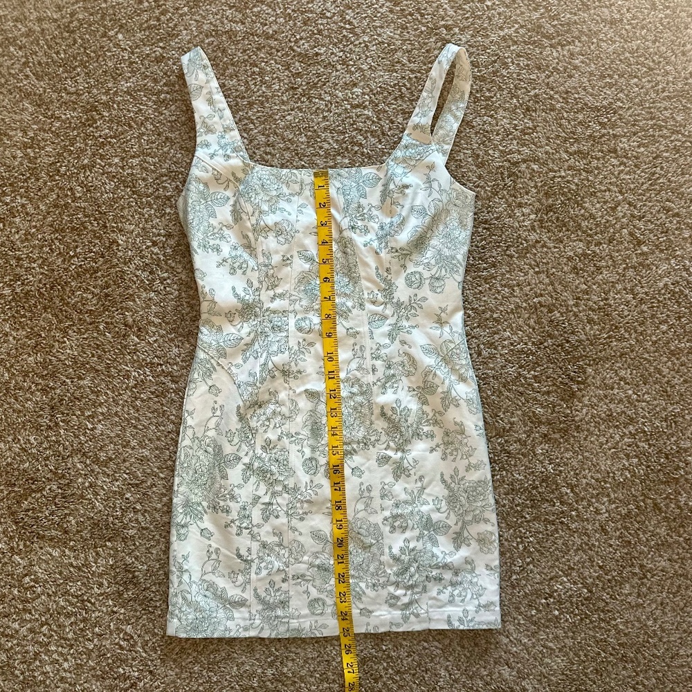House Of Harlow, 1960 Green and White Floral Mini Dress, Size 8 - Picture 11 of 11